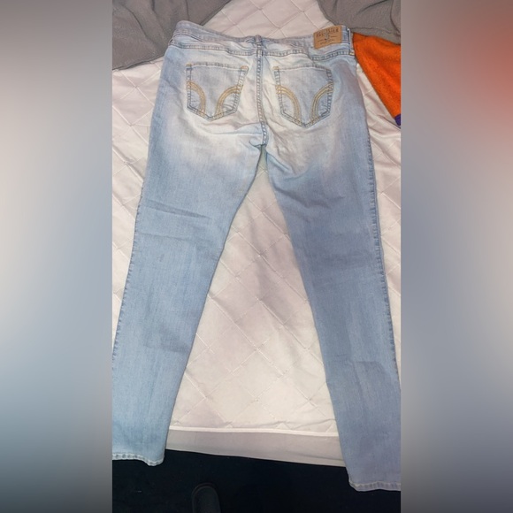 hollister jeans - Picture 2 of 6